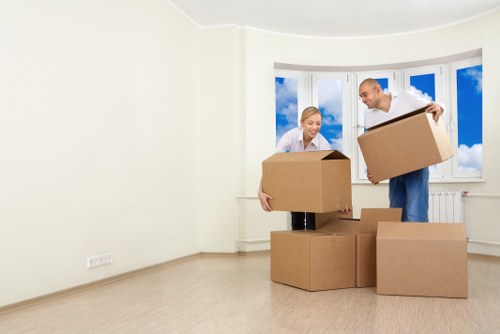 Various sizes of moving trucks available in Manandvan Barnes